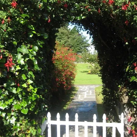 Wellpark House, Family Mansion Nyaraló *